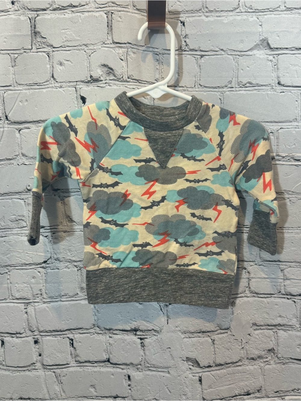 Miki Miette Bat Pattern Crewneck Shirt